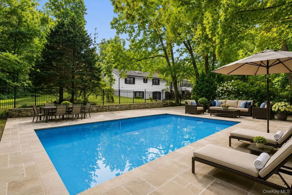 60 Cherry Street, Katonah