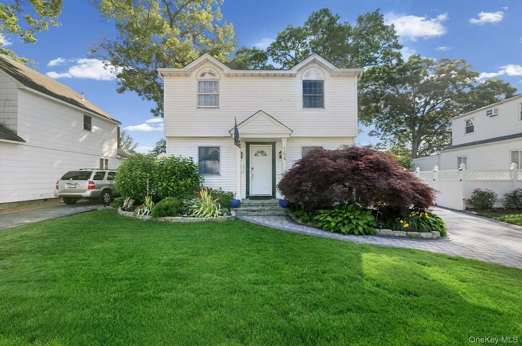 164 Gordon Road, Valley Stream