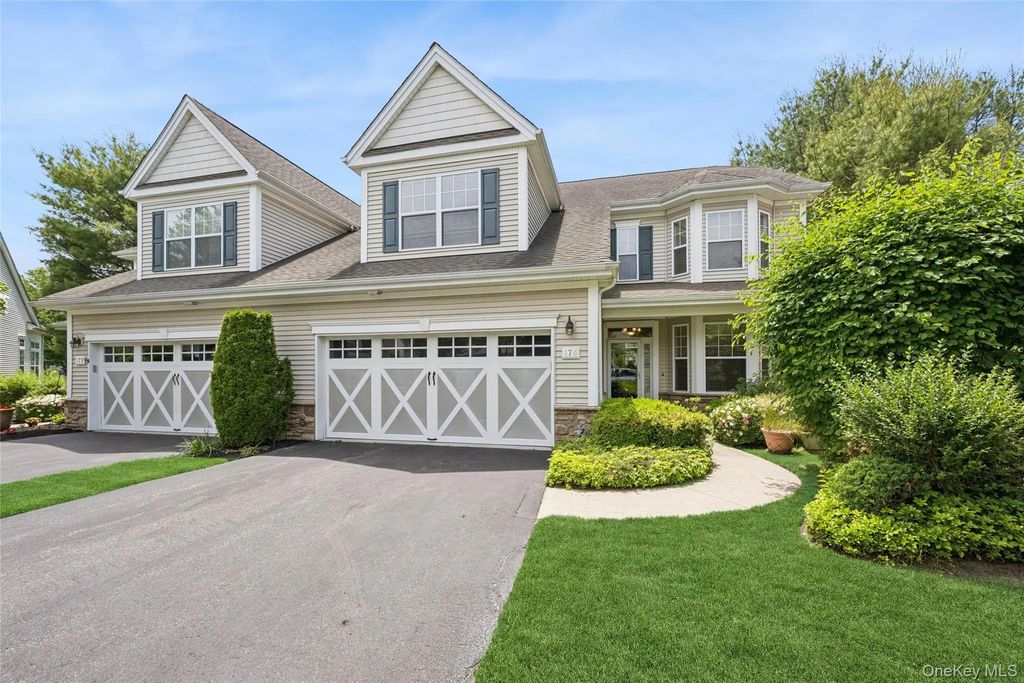 176 Melody Court, Eastport