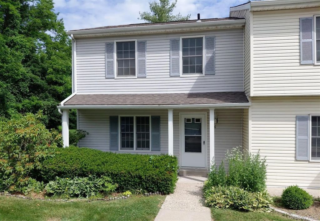 6 Clara Court, Cortlandt Manor