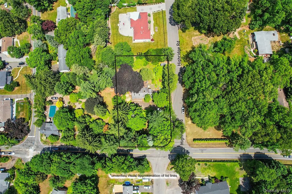 586 New Hempstead Road, Spring Valley