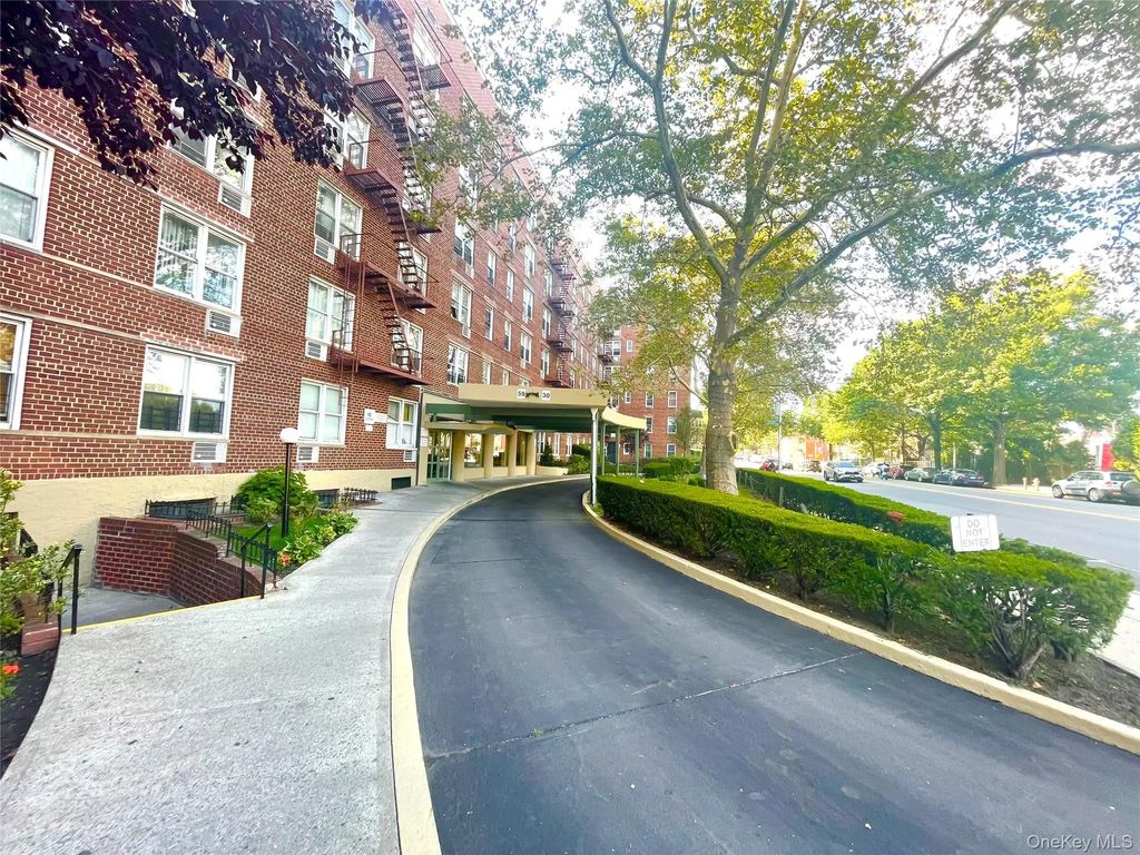 59-30 108th Street Street # 7hh, Corona