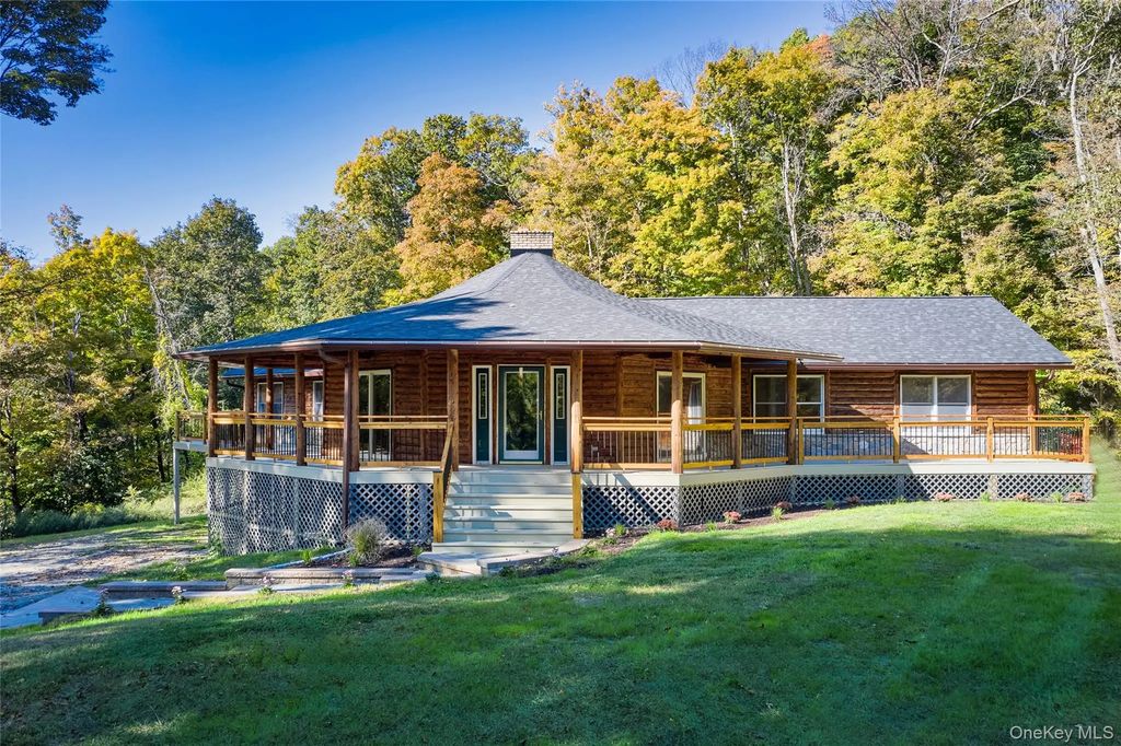 568 Oak Summit Road, Millbrook