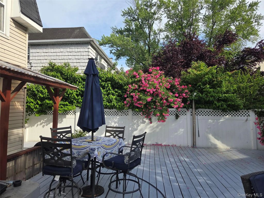15-40 215th Street, Bayside