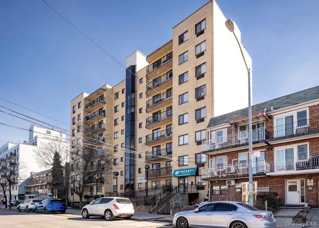 145-18 34th Avenue # 8a, Flushing