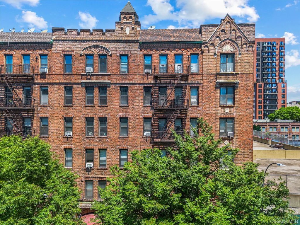 35 Crown Street # 3b, Brooklyn