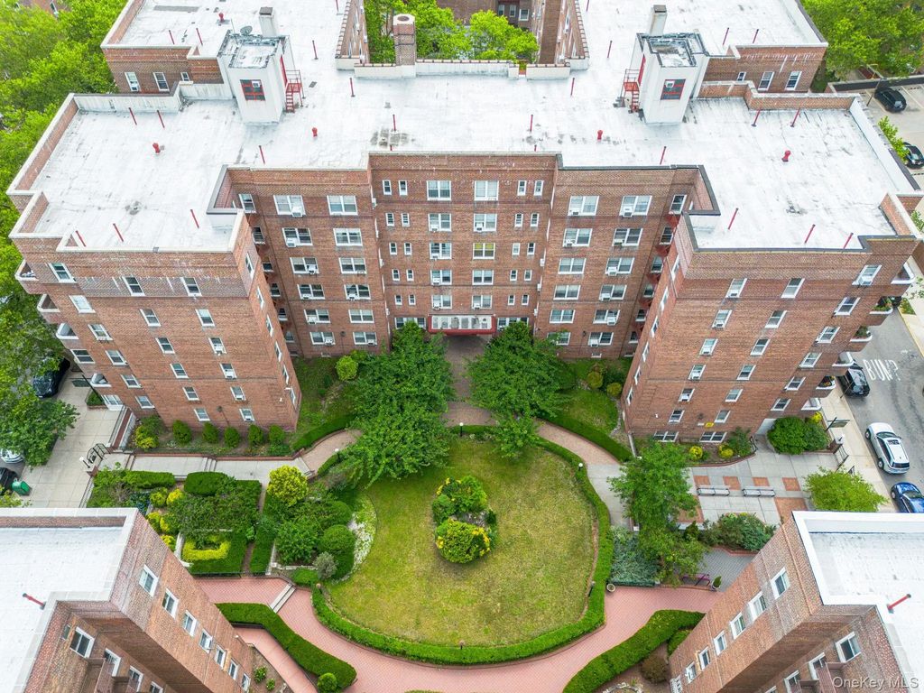 99-31 64th Avenue # D16, Rego Park