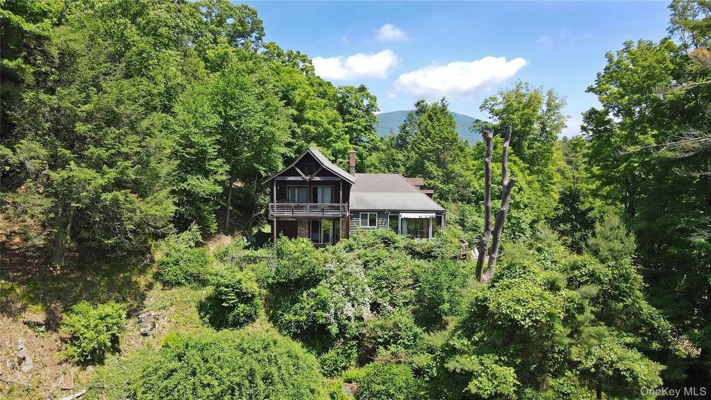 11 Nordic Drive, Woodstock