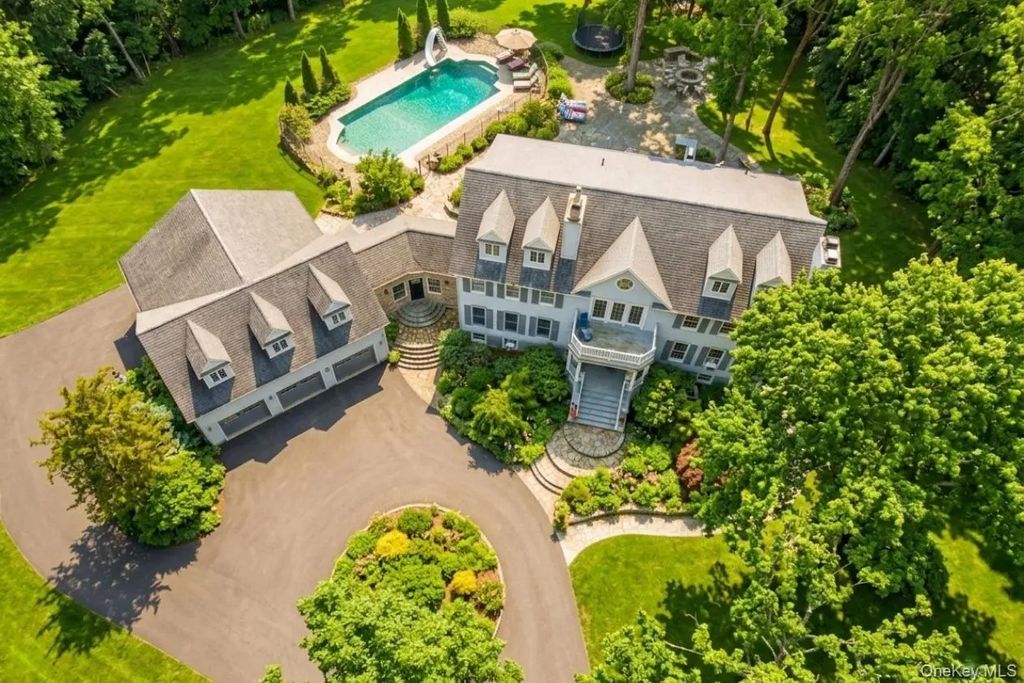 16 Sunset Ridge, Monroe