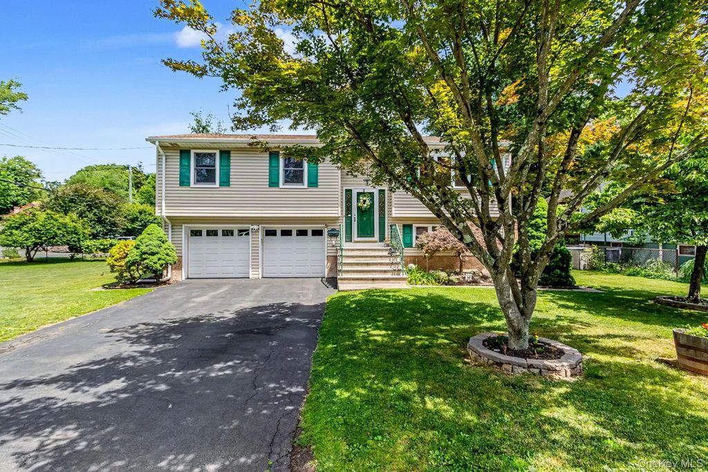 3 Van Wardt Place, Tappan