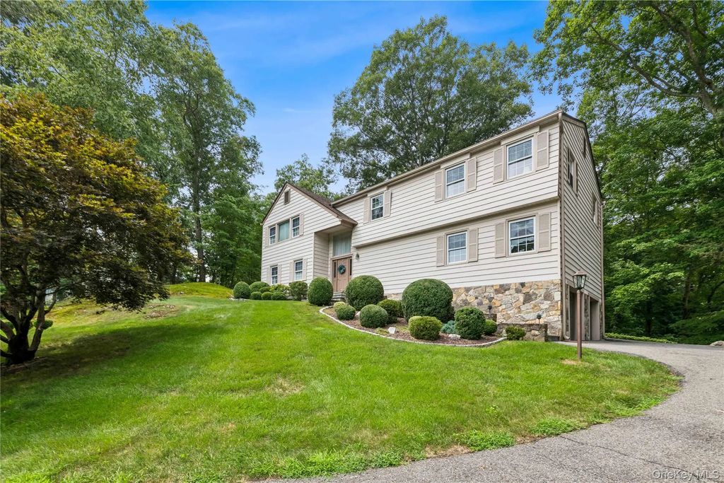 56 Holmes Lane, Bedford