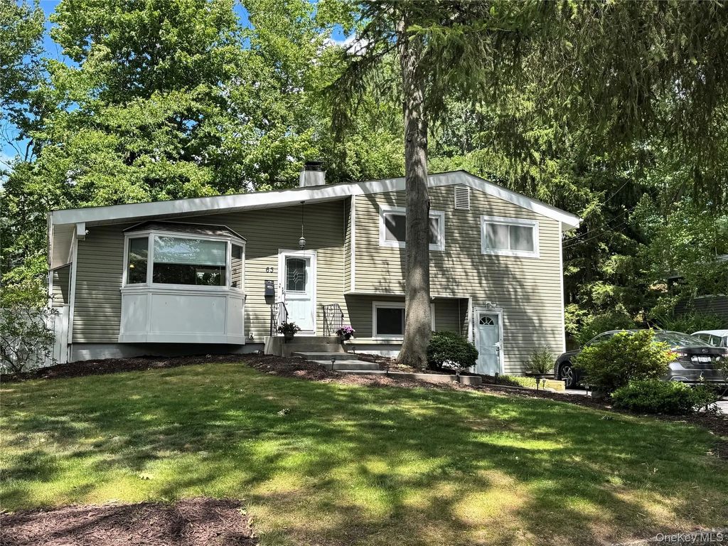 63 Chaucer Street, Hartsdale
