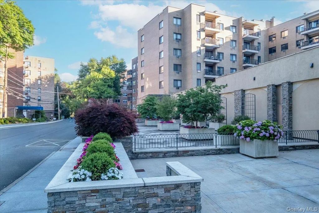 100 East Hartsdale Avenue # Tce, Hartsdale