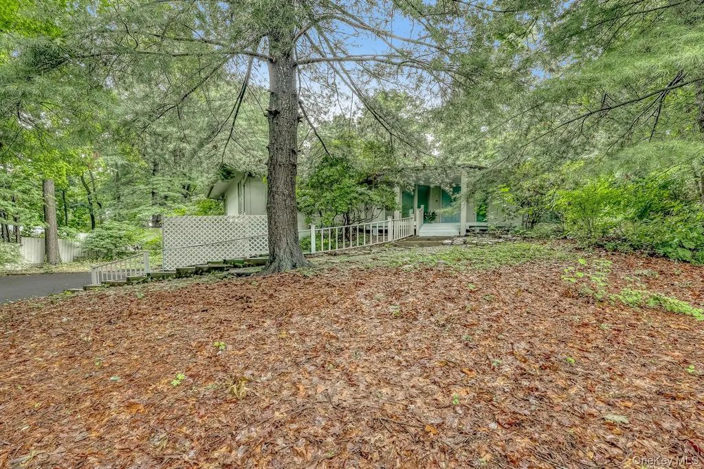 49 Halley Drive, Pomona