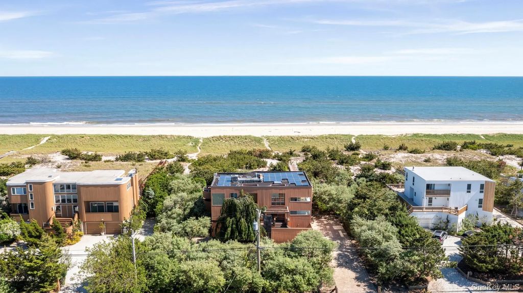 559 Dune Road, Westhampton