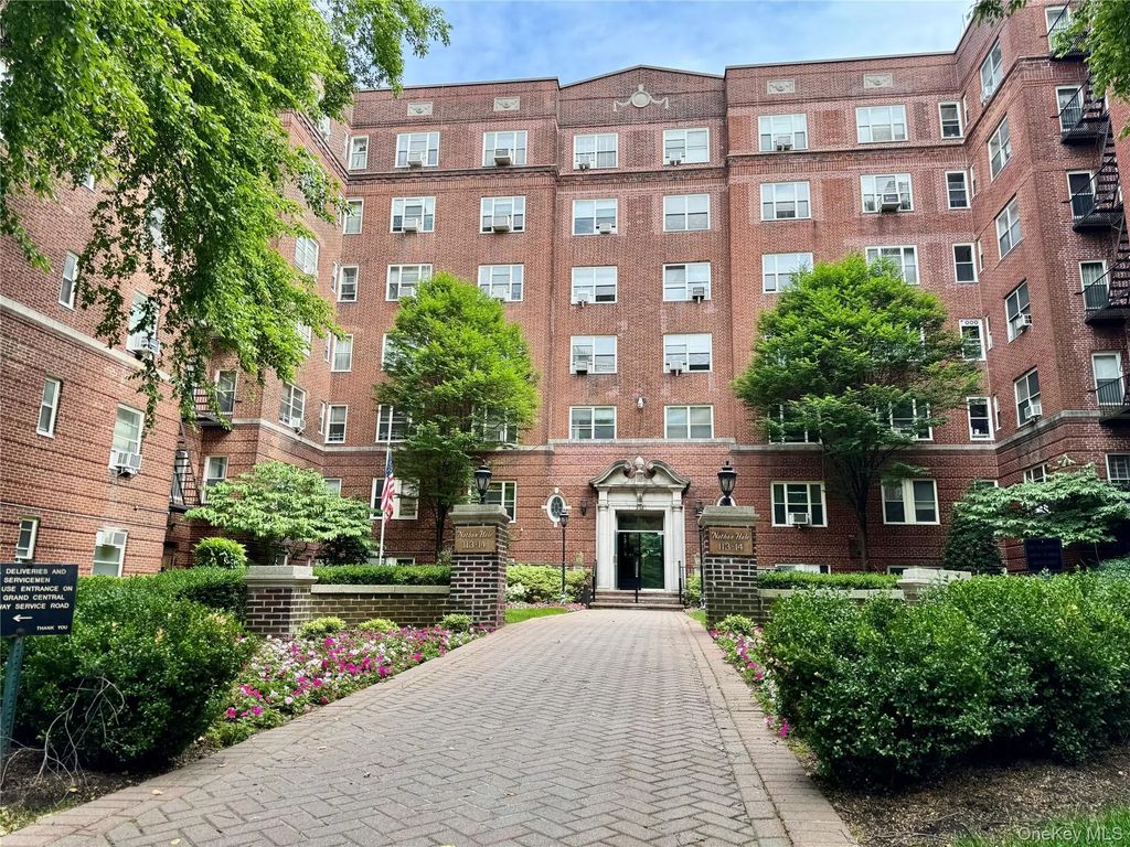 113-14 72nd Road # 1m, Forest Hills