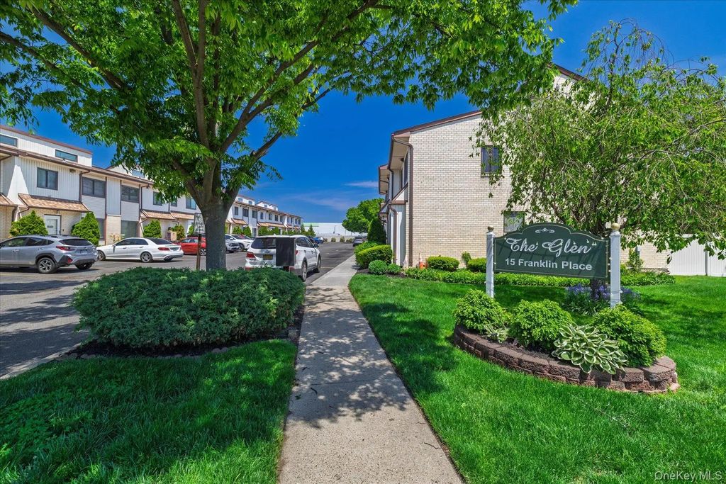 15 Franklin Place # 5, Oceanside
