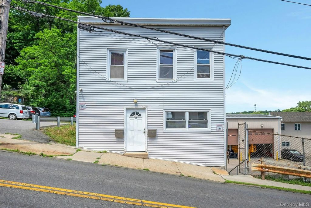 5 Montague Street, Yonkers