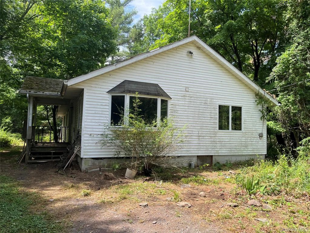 1145 Glasco Turnpike, Saugerties