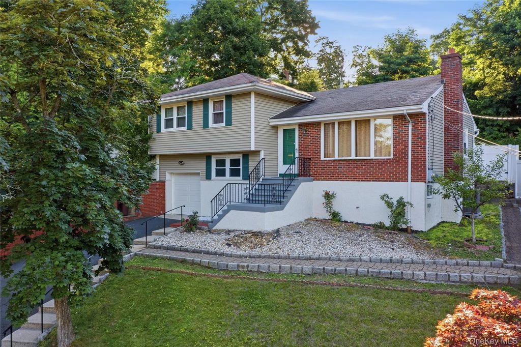 3 Hardy Place, Yonkers