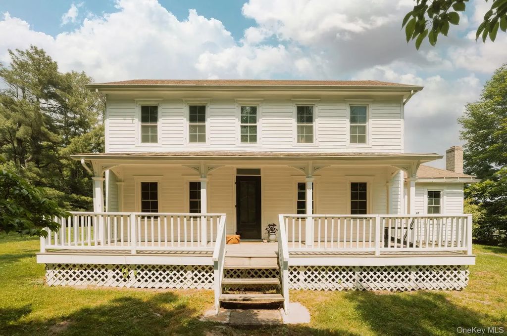 1100 Harlemville Road, Ghent
