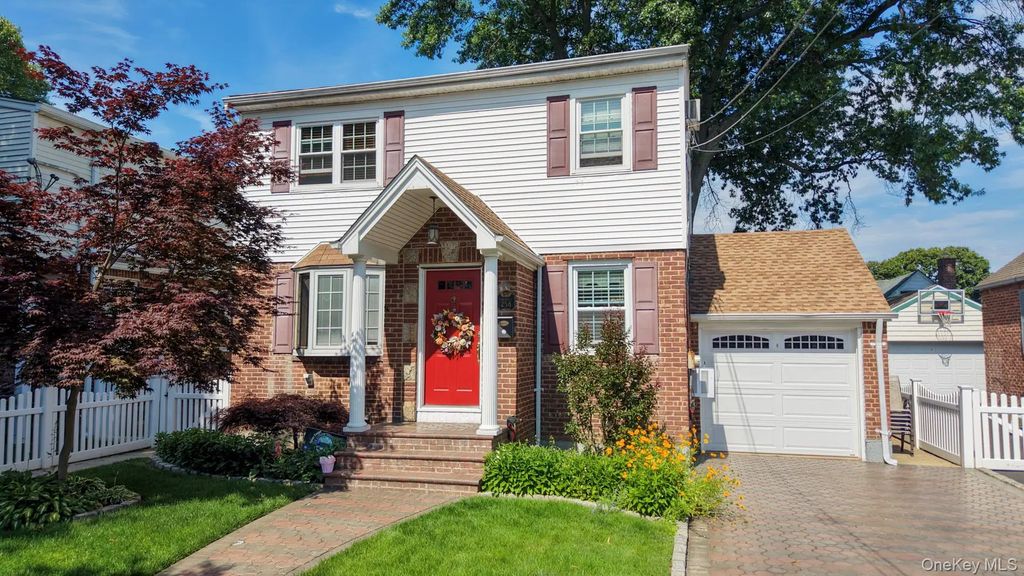 258 Rintin Street, Franklin Square
