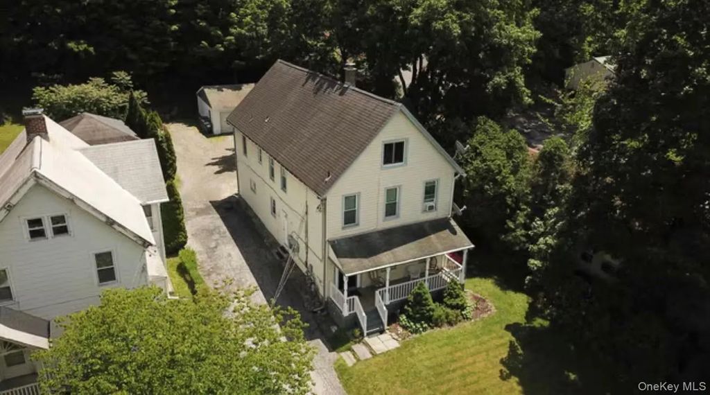 3 White Street, Highland