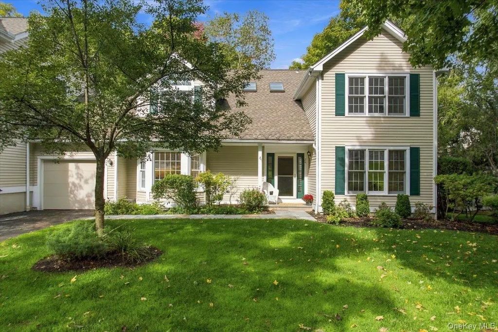 34 Old Town Crossing, Mount Kisco