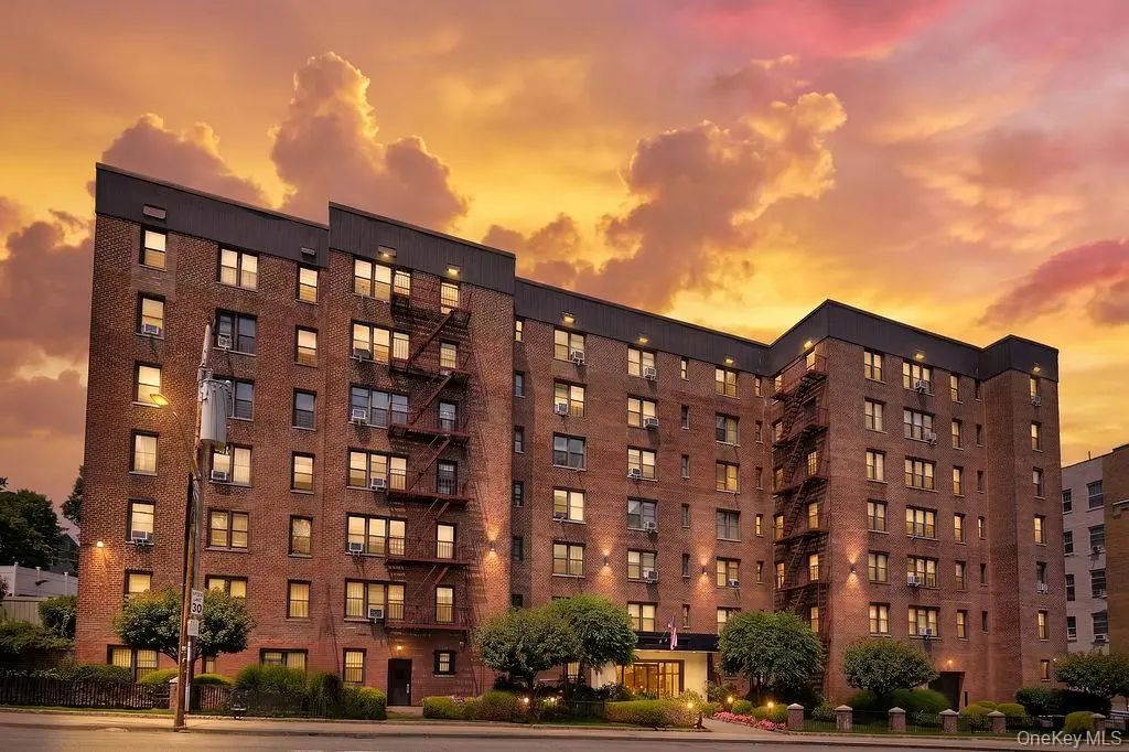 77 Bronx River Road # 1e, Yonkers