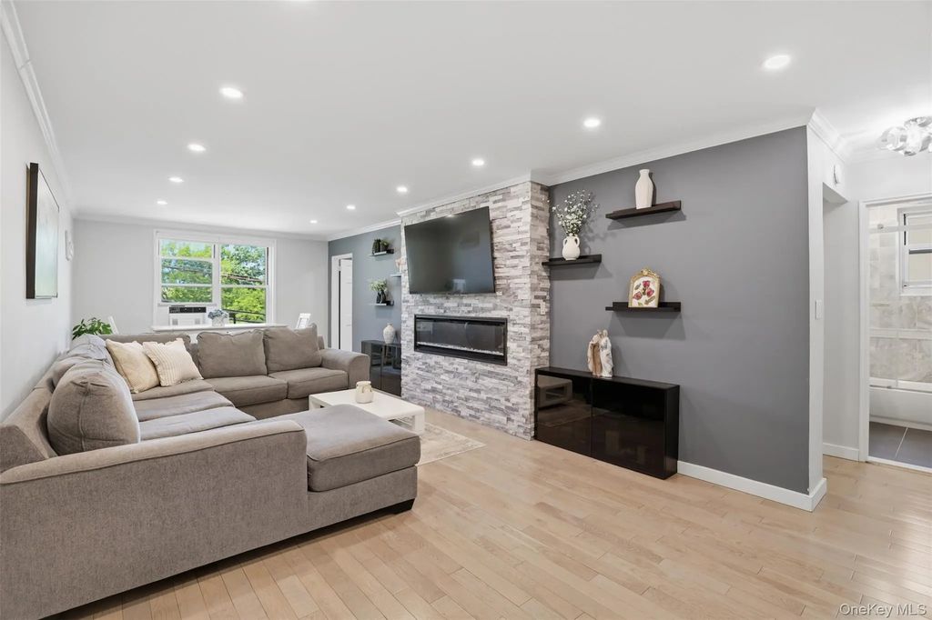 1304 Midland Avenue # A24, Yonkers