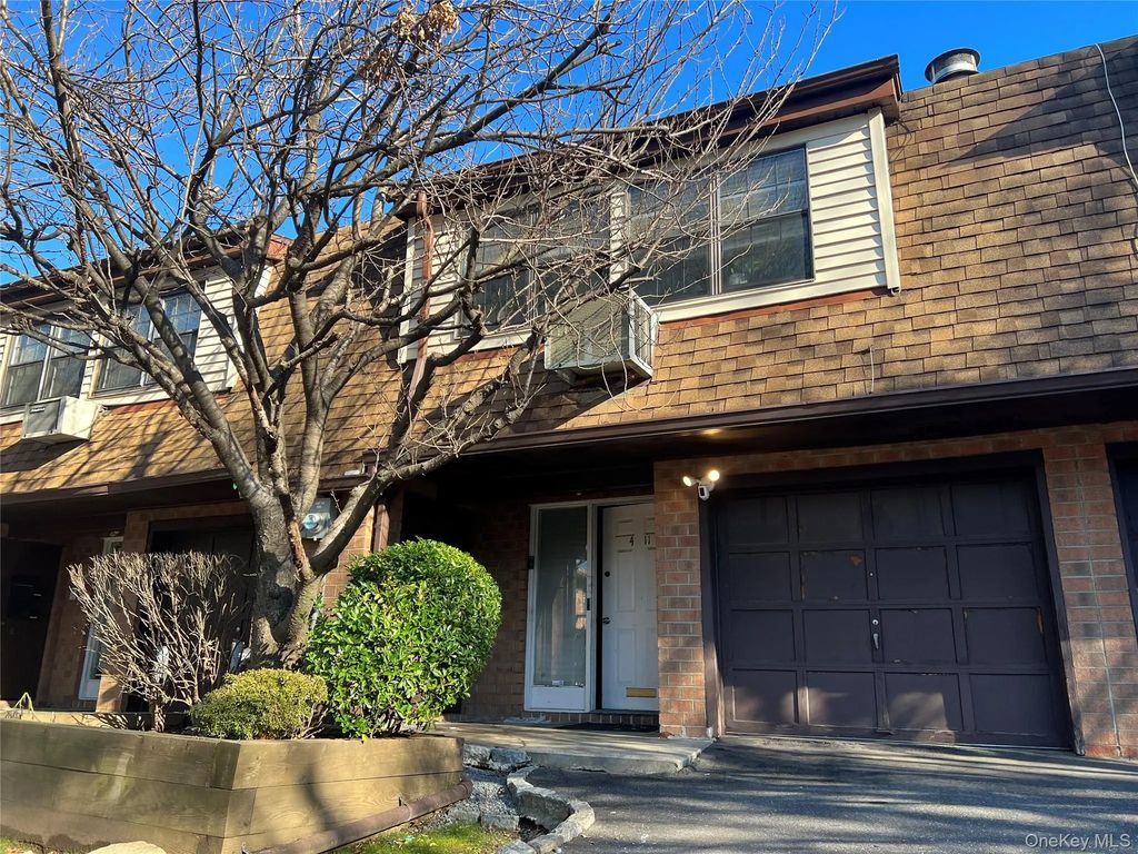 411 121st Street # 12, College Point