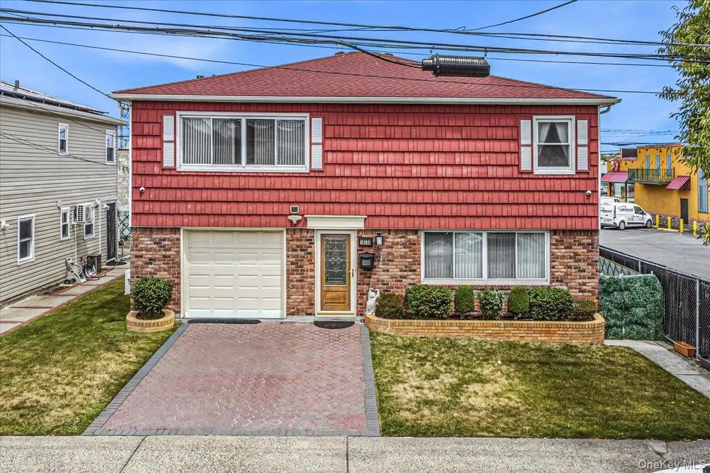 161-33 92nd Street, Howard Beach