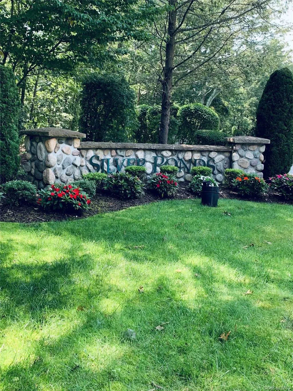 129 Farm House Court # 129, Manorville