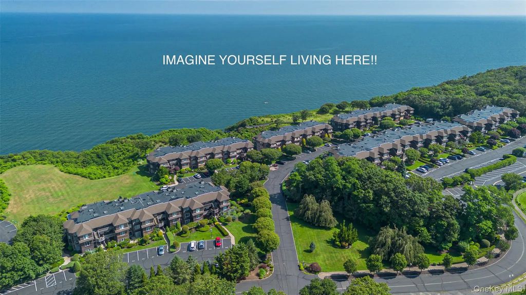 215 Fox Hill Drive, Baiting Hollow