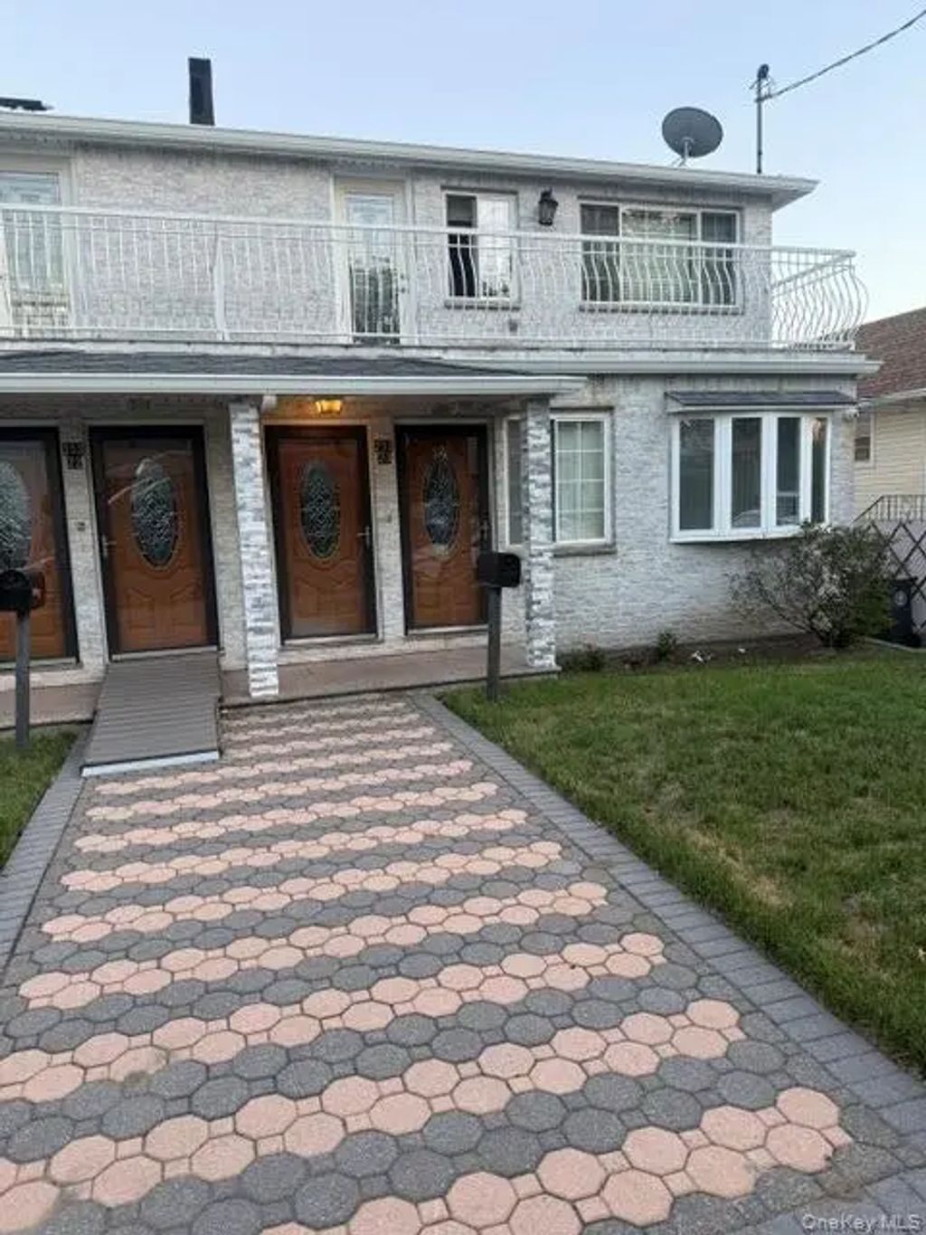 25322 147th Road # 1, Rosedale