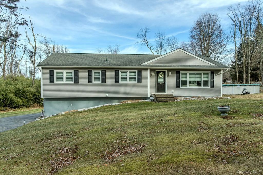 1462 New York Route 17 A, Warwick