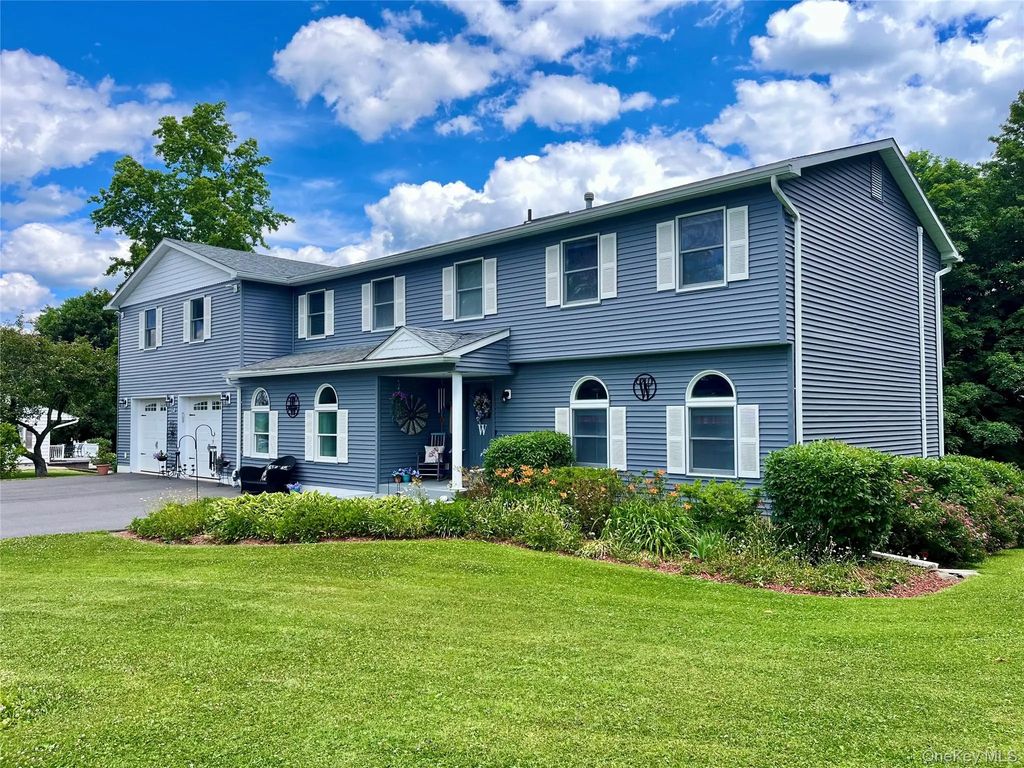 334 Greeves Road, New Hampton