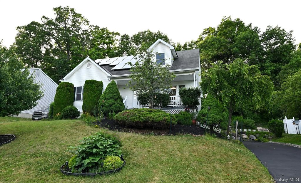 12 Walnut Lane, Middletown