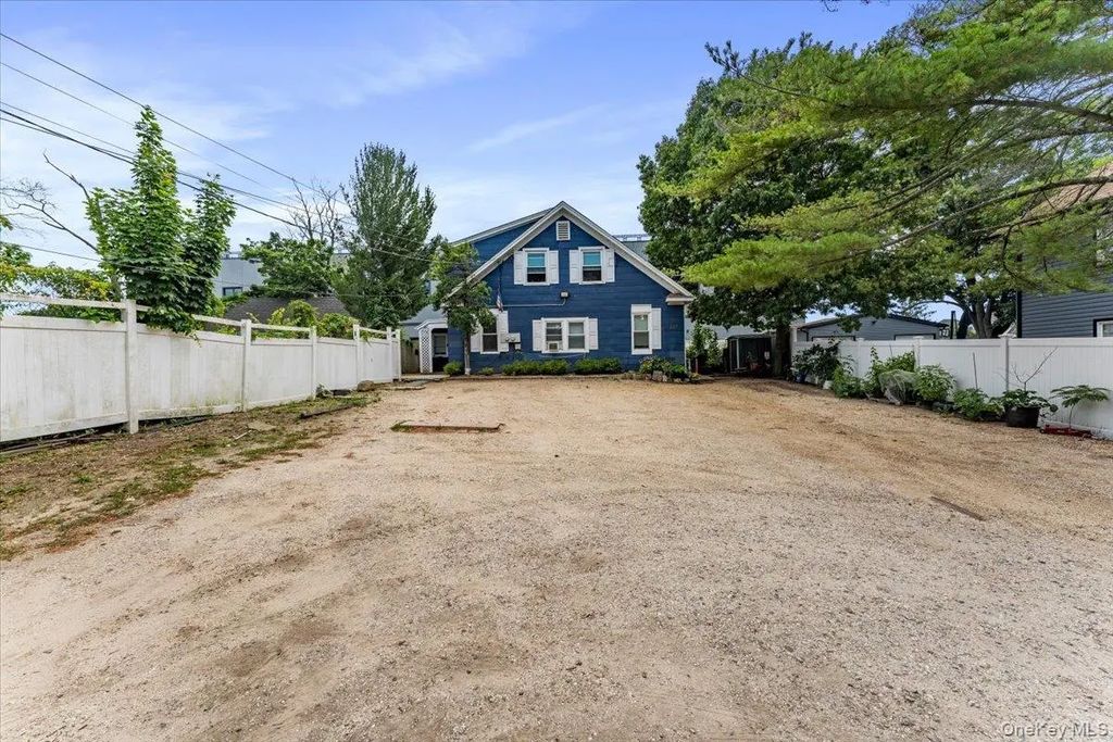 227 Rockaway Turnpike, Lawrence