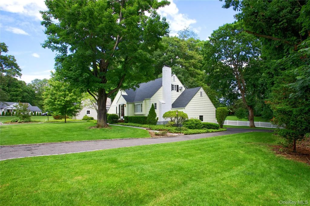 18 Old Farm Road, East Hills