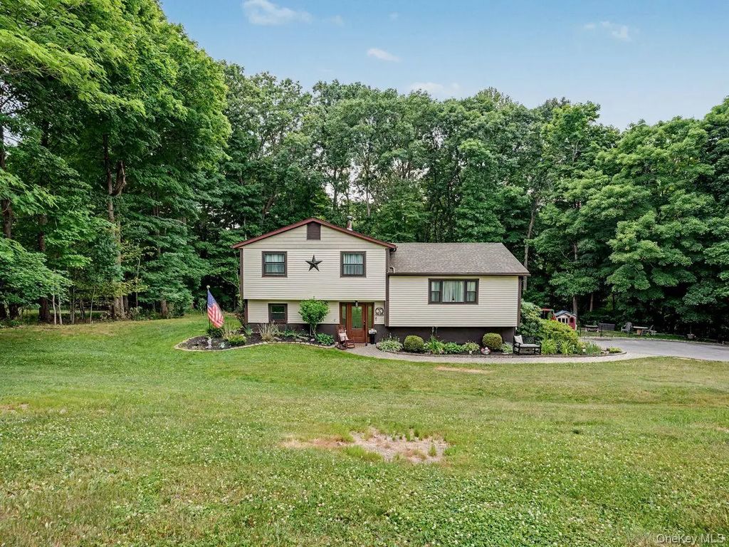 47 Martin Road, Hopewell Junction