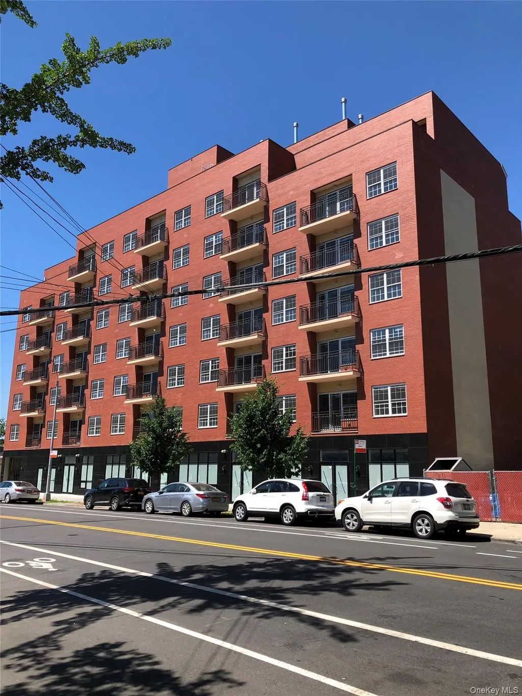 71-66 Parsons Boulevard # 3f, Fresh Meadows