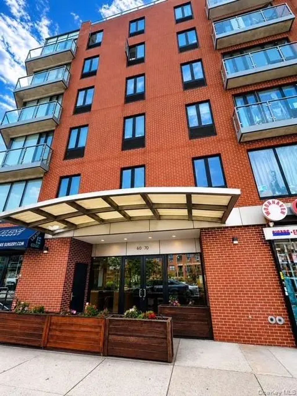60-70 Woodhaven Boulevard # 4i, Elmhurst