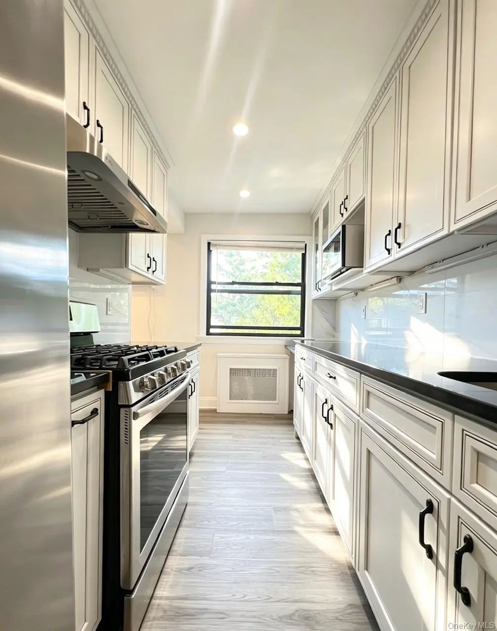 6943 136th Street # B, Flushing