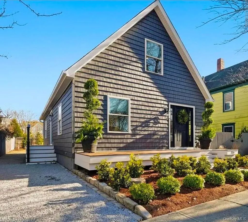 336 2nd Street, Greenport