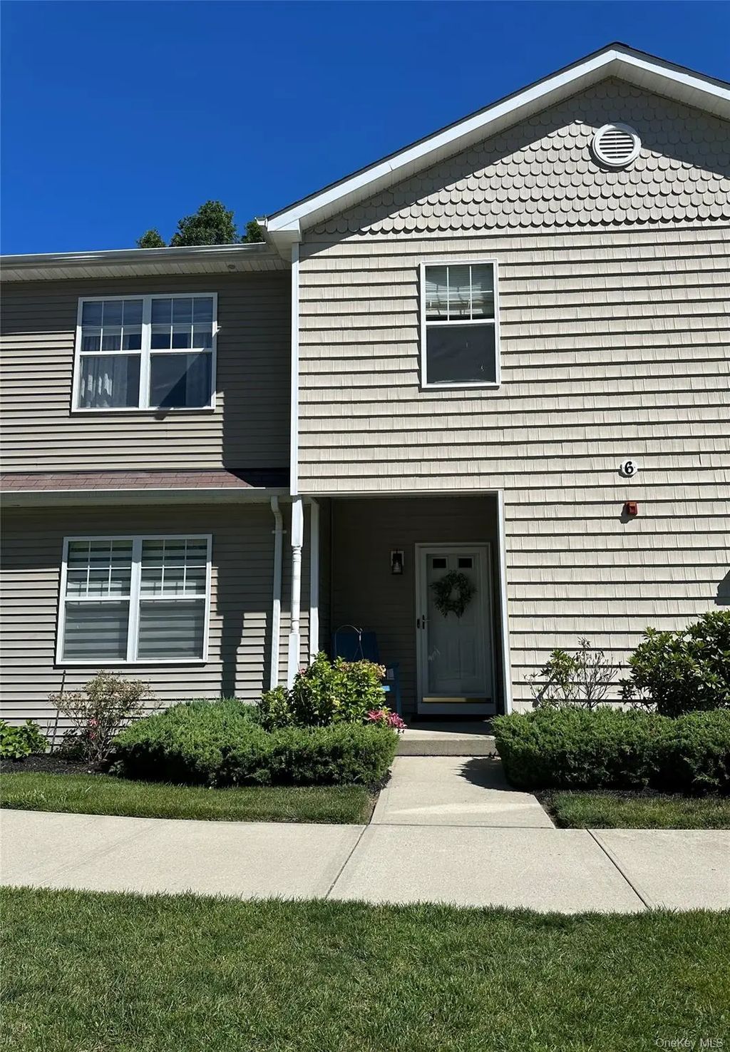 33 Daremy Circle, Medford