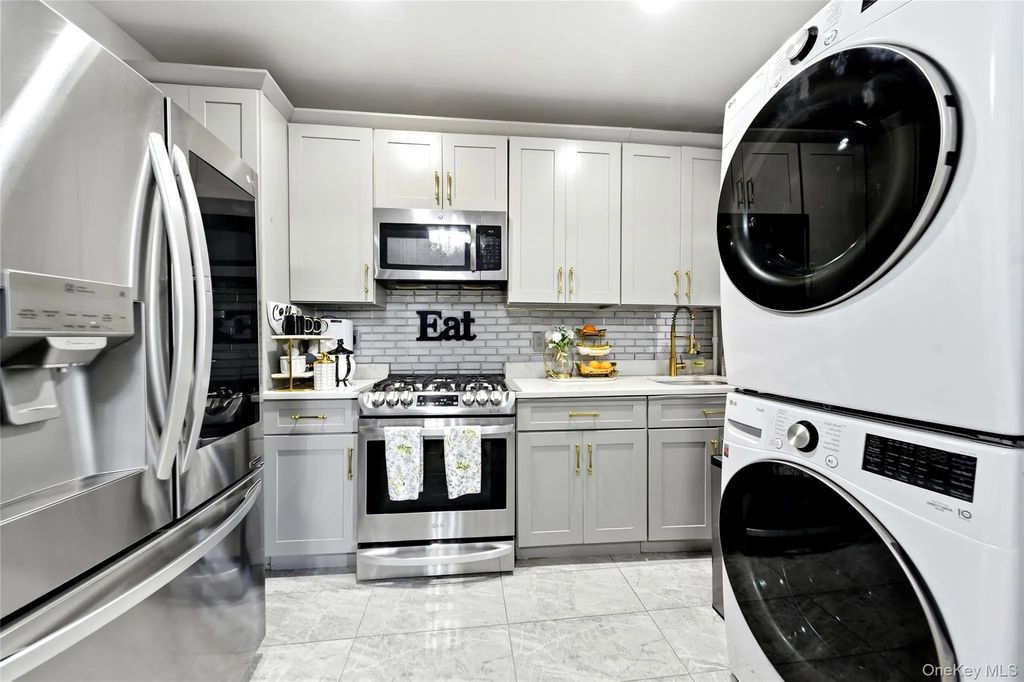 160 Wadsworth Avenue # 201, New York (Manhattan)