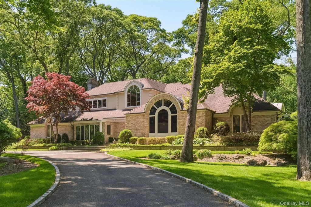5 Victorian Lane, Brookville