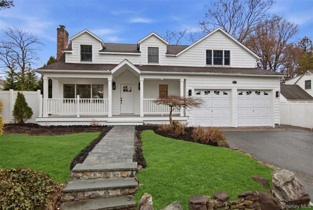 119 Catherine Street, East Northport