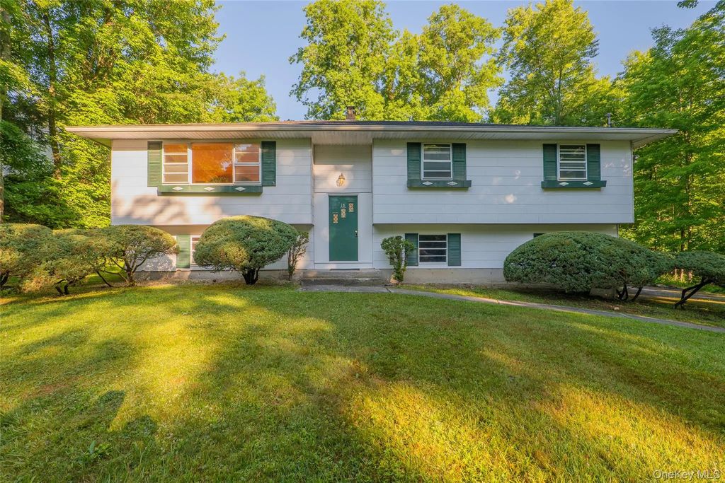 18 Sheryl Lane, Mahopac